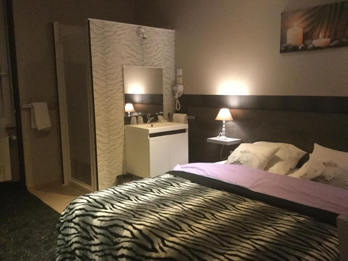 Hotel Le Kamelia Salles  Εξωτερικό φωτογραφία