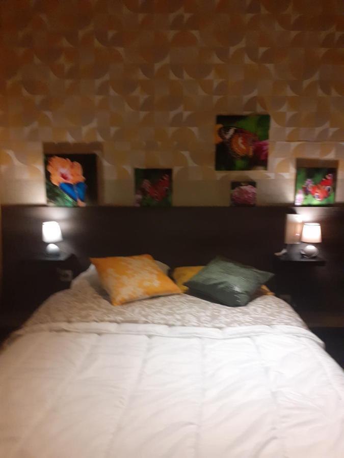 Hotel Le Kamelia Salles  Εξωτερικό φωτογραφία